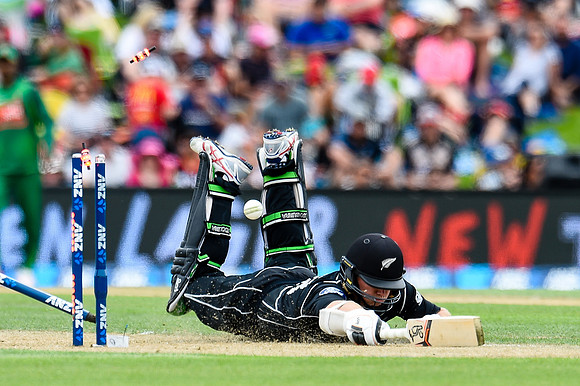 161226 - 1st ODI NZ v Bangladesh